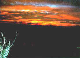 tn_sunset.jpg (7763 bytes)